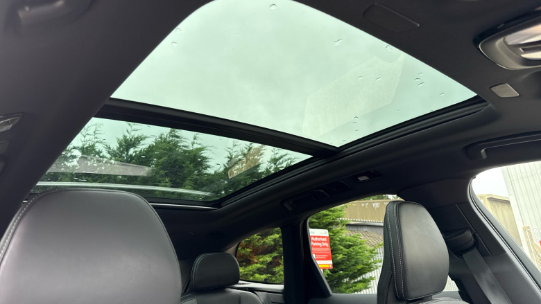 Volvo Xc60 2.0 B5P R DESIGN 5dr AWD Geartronic Petrol Estate